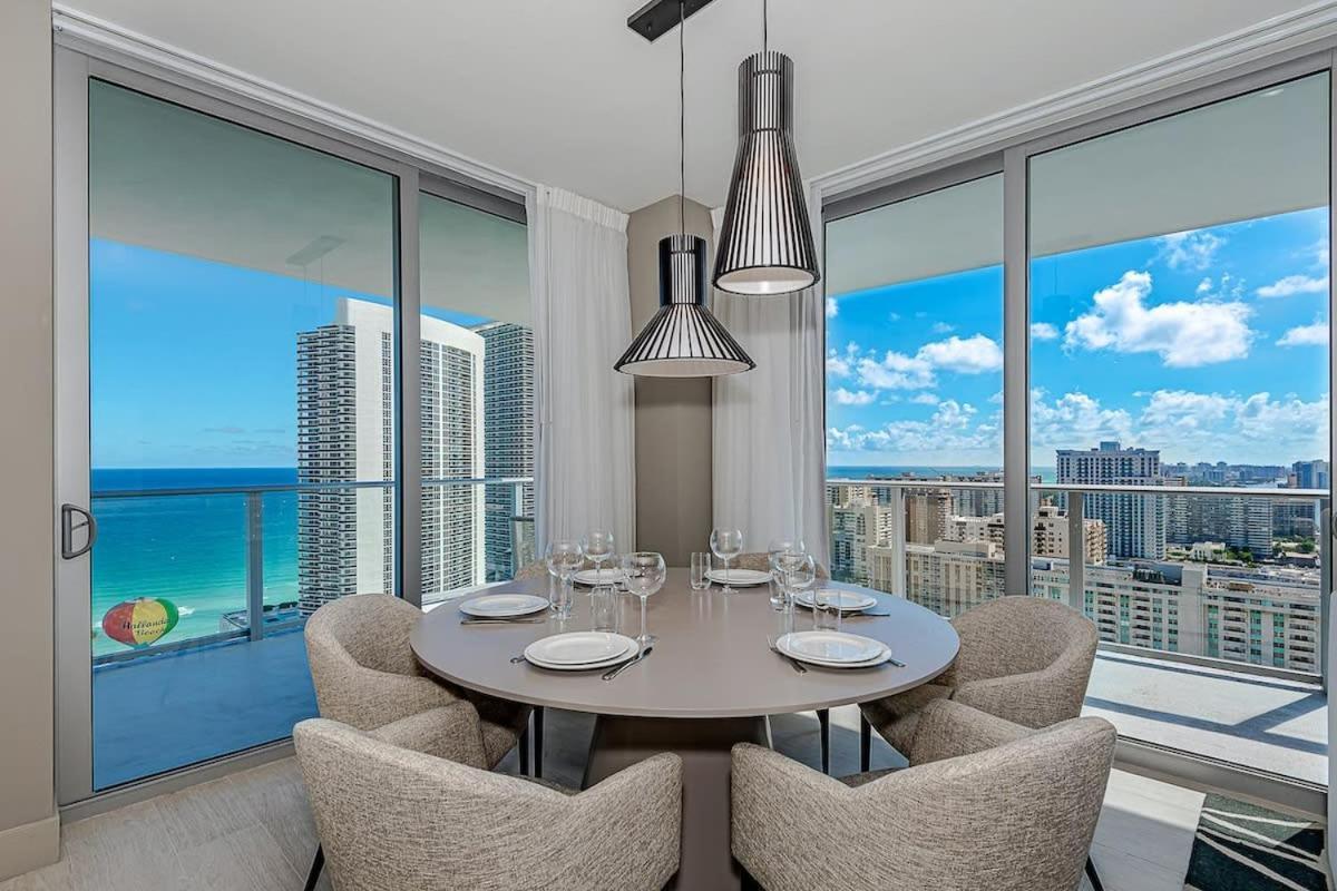 Apartamento Wrap Around Balcony - Insane Views - Amazing Pools Hollywood Exterior foto